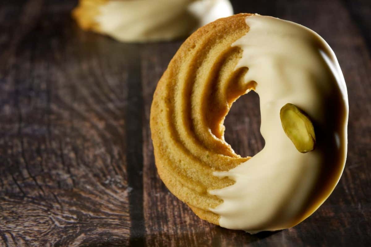 Dal laboratorio allo scaffale, la biscotteria professionale di Stefano Laghi